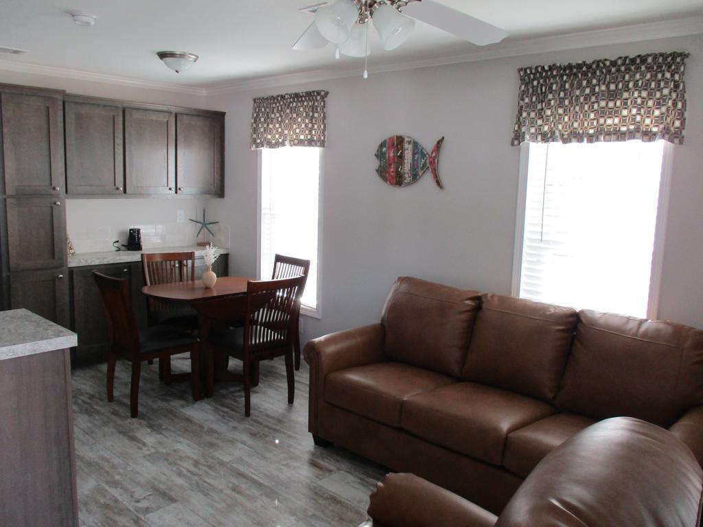 Horseshoe Cove Villa แบรเดนตัน ภายนอก รูปภาพ